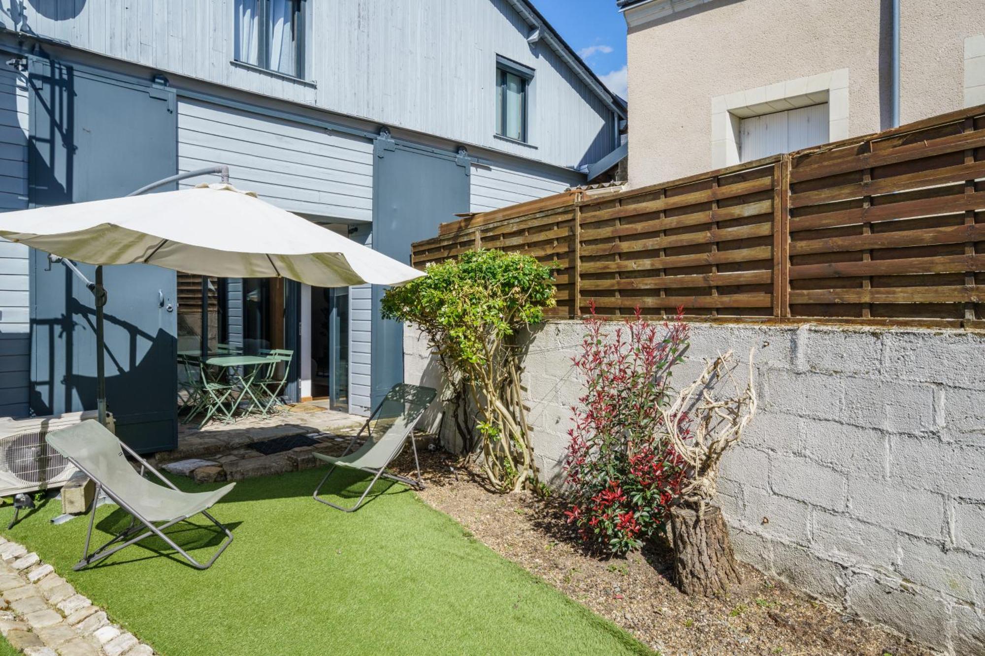 Atelier Loft Proche Halles Tours Exterior photo